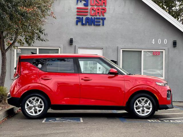 used 2020 Kia Soul car, priced at $9,999