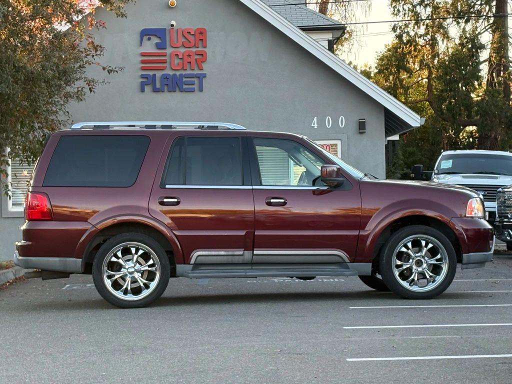 used 2003 Lincoln Navigator car, priced at $6,299