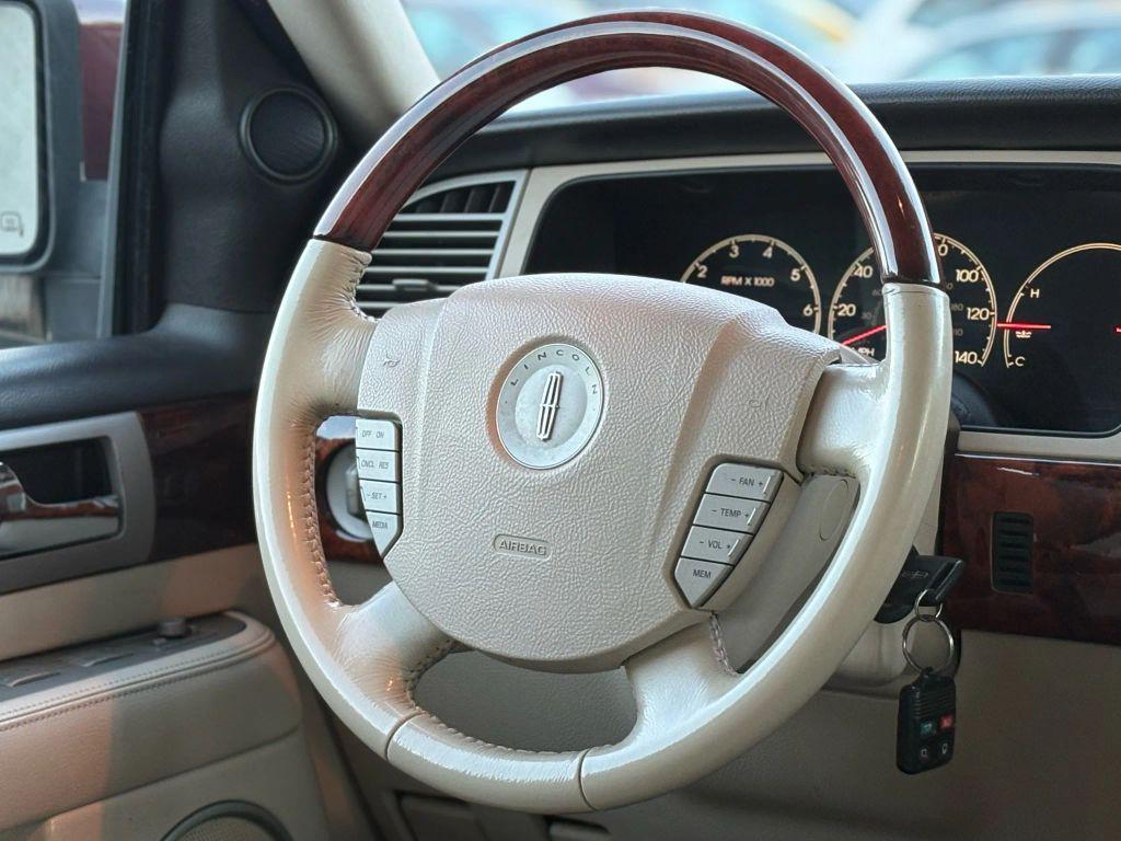 used 2003 Lincoln Navigator car, priced at $6,299