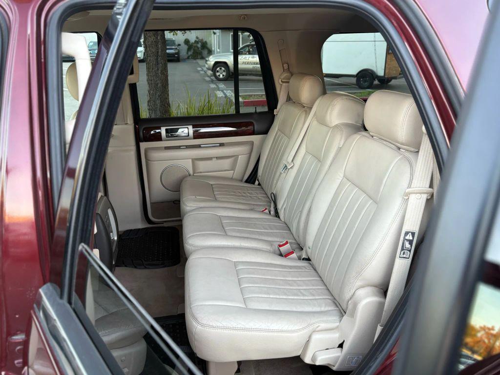 used 2003 Lincoln Navigator car, priced at $6,299