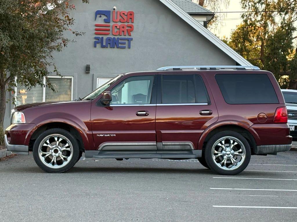 used 2003 Lincoln Navigator car, priced at $6,299