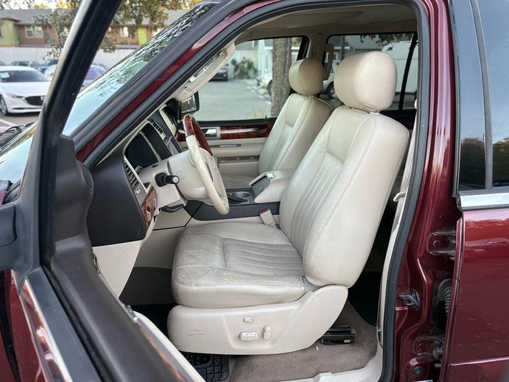 used 2003 Lincoln Navigator car, priced at $6,299