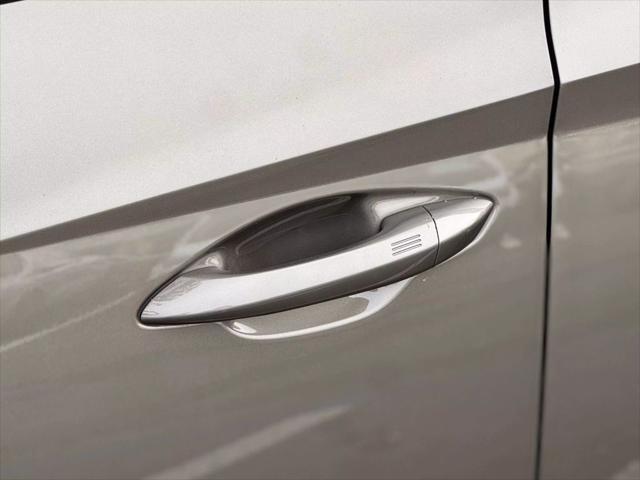 used 2025 Hyundai TUCSON Hybrid car, priced at $27,999