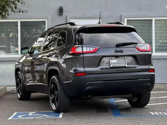 used 2020 Jeep Cherokee car, priced at $13,499