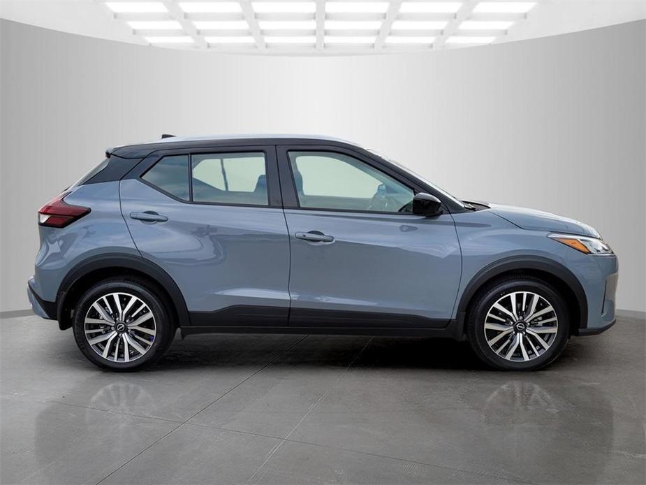 new 2024 Nissan Kicks car