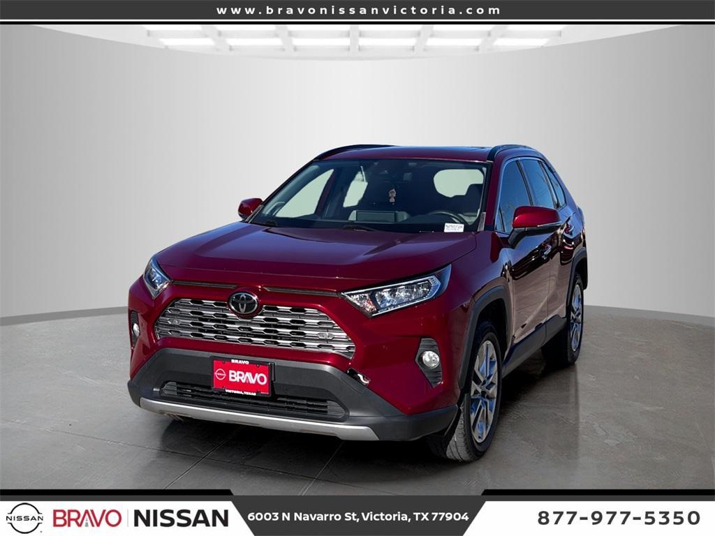 used 2020 Toyota RAV4 car, priced at $25,667