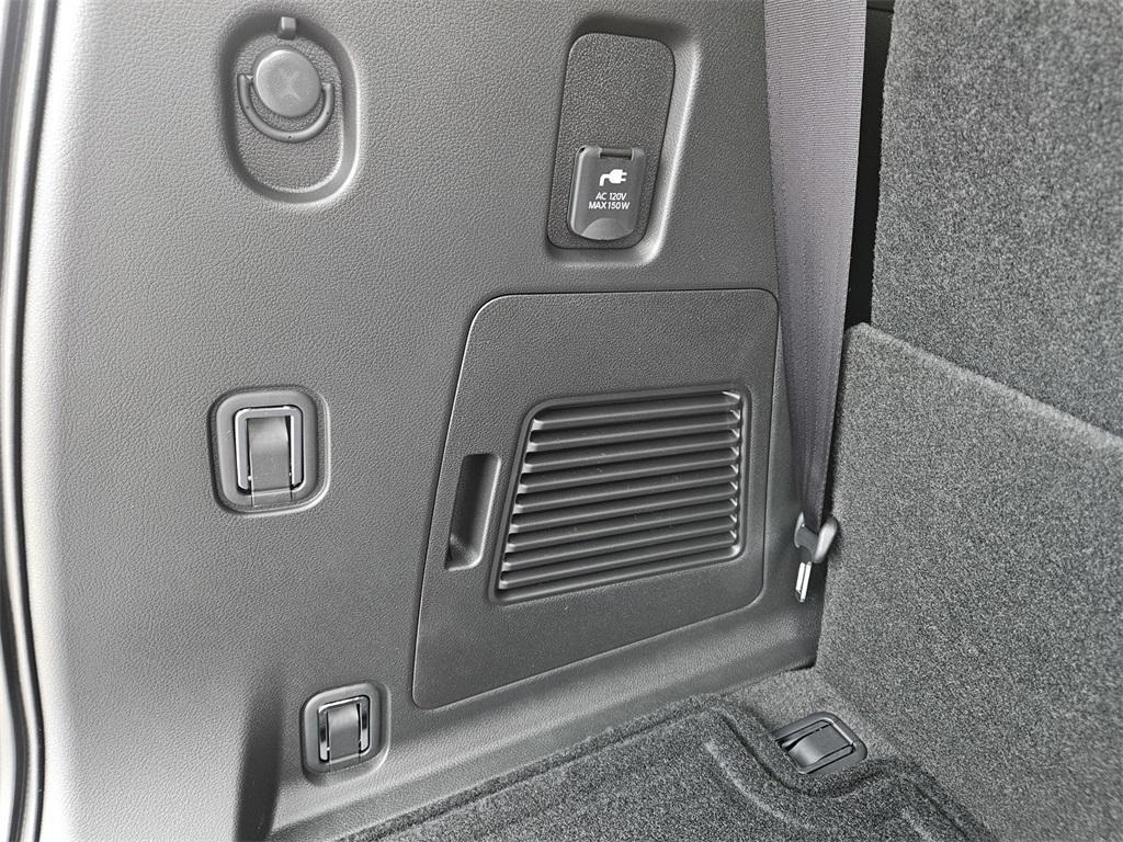 new 2025 Nissan Armada car, priced at $70,050