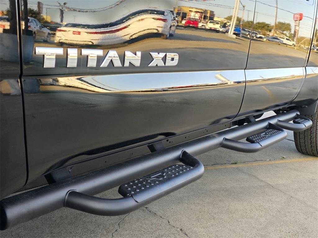 new 2024 Nissan Titan XD car