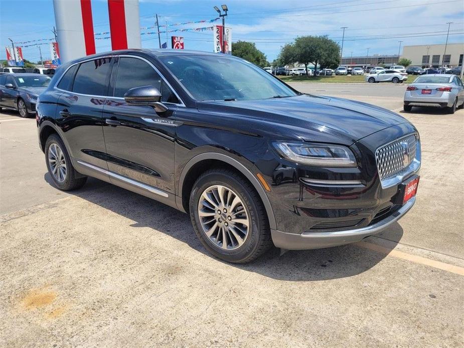 used 2022 Lincoln Nautilus car, priced at $32,420