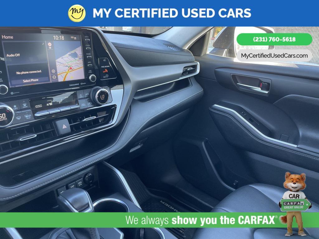 used 2020 Toyota Highlander car, priced at $28,184