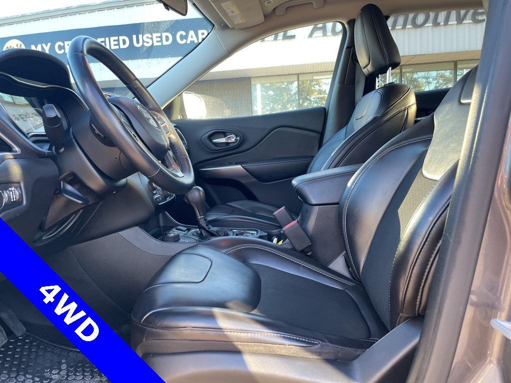 used 2019 Jeep Cherokee car, priced at $19,064