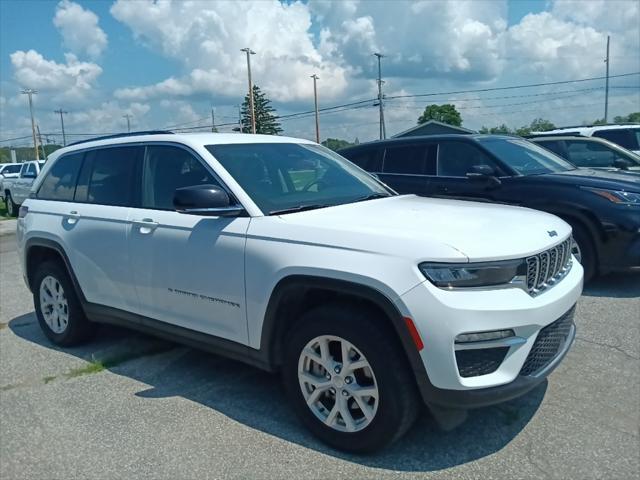 used 2023 Jeep Grand Cherokee car, priced at $32,100