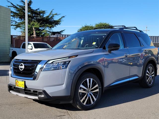 new 2024 Nissan Pathfinder car, priced at $51,690