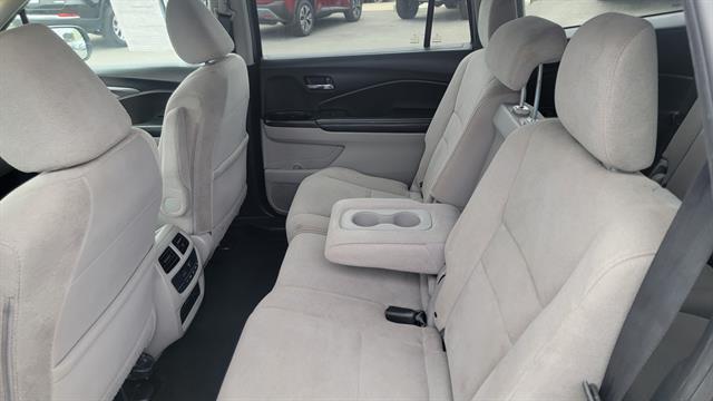 used 2021 Honda Pilot car, priced at $25,100