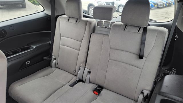 used 2021 Honda Pilot car, priced at $25,100