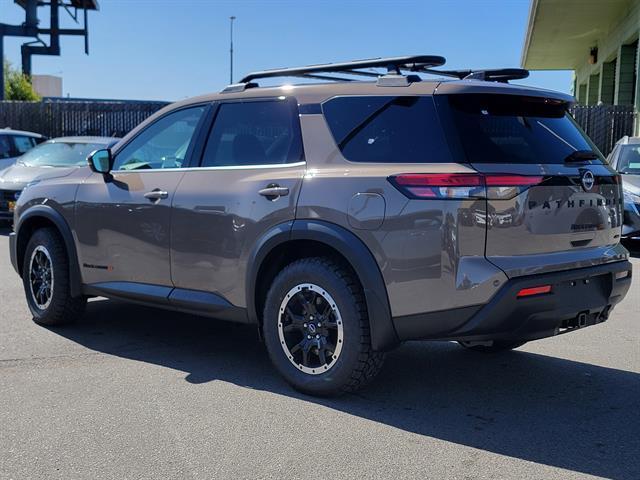 new 2024 Nissan Pathfinder car, priced at $45,375