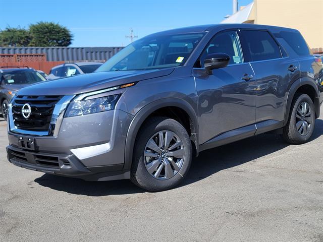 new 2024 Nissan Pathfinder car, priced at $37,080