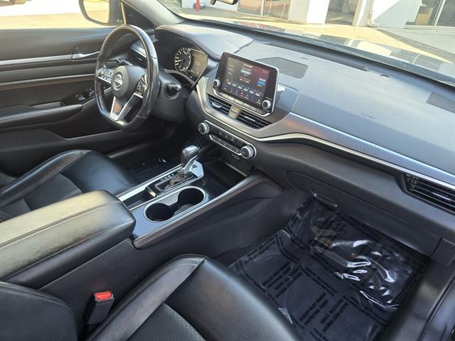 used 2023 Nissan Altima car, priced at $19,995