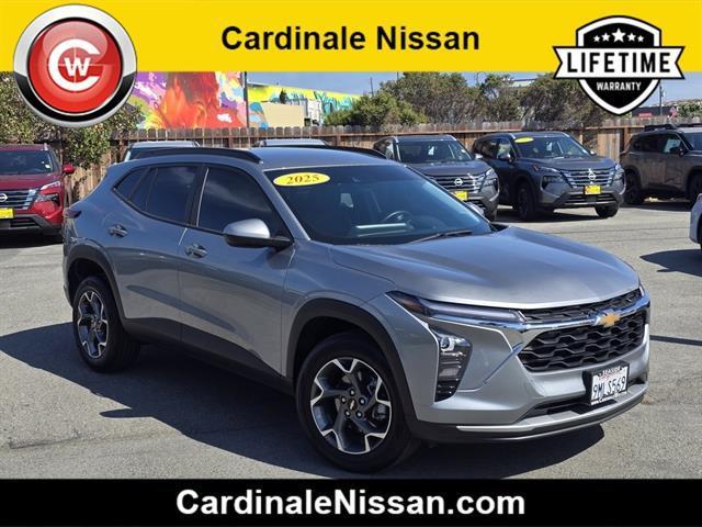 used 2025 Chevrolet Trax car, priced at $20,995