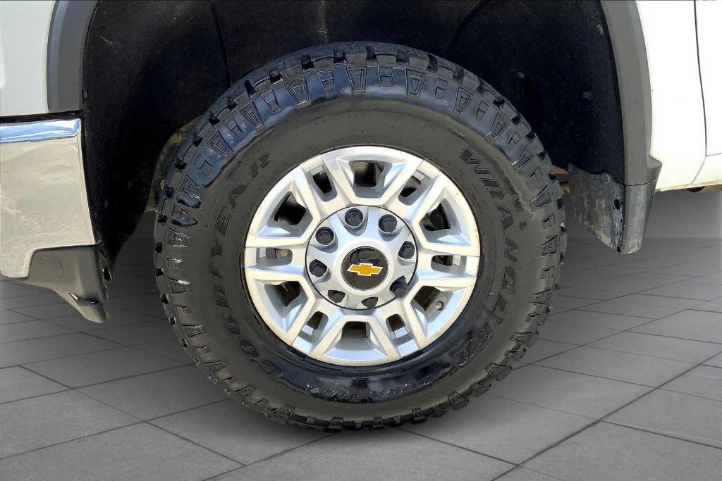used 2020 Chevrolet Silverado 2500 car, priced at $33,504