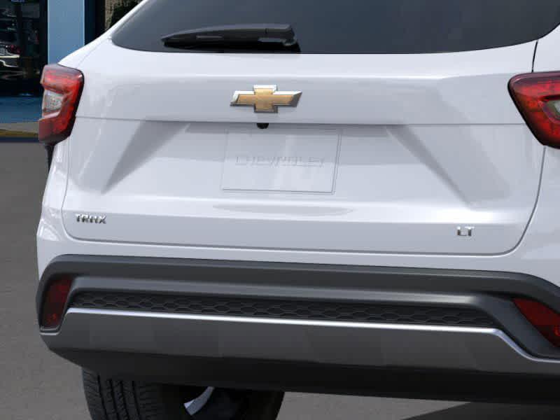 new 2025 Chevrolet Trax car, priced at $23,989