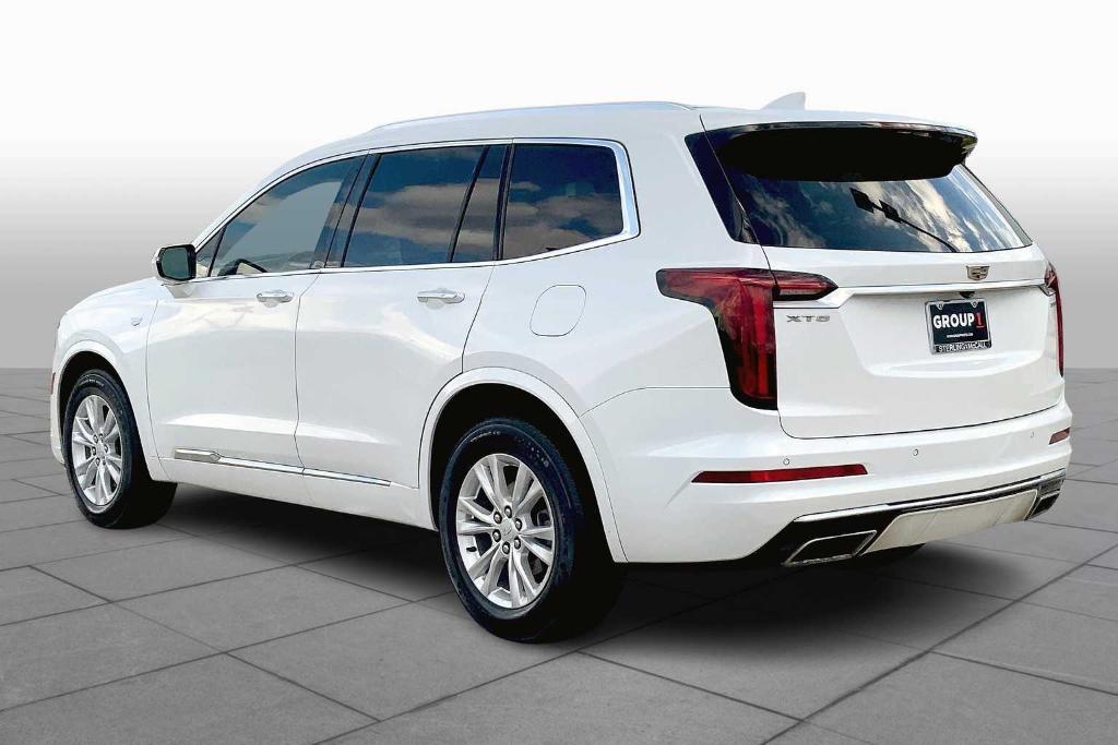 used 2021 Cadillac XT6 car, priced at $22,737