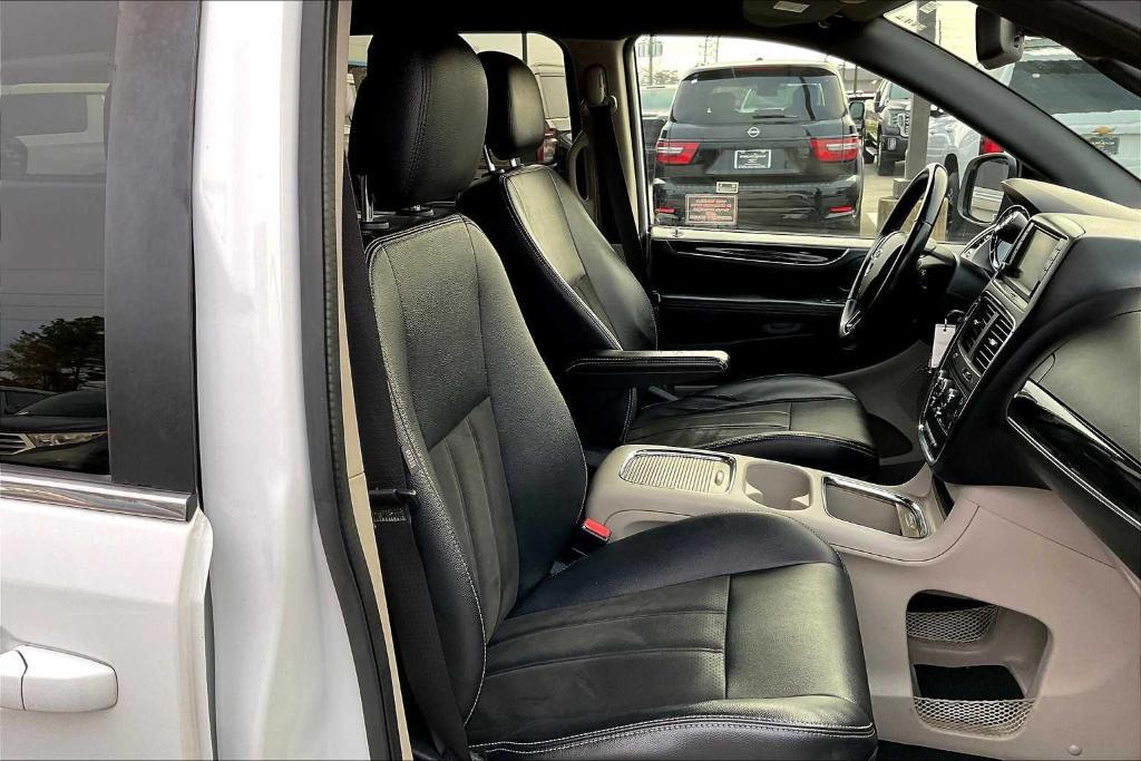 used 2019 Dodge Grand Caravan car, priced at $10,342