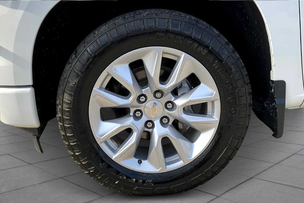 used 2022 Chevrolet Silverado 1500 car, priced at $23,998