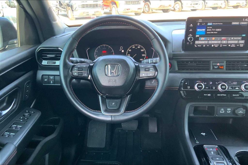 used 2025 Honda Pilot car, priced at $42,775