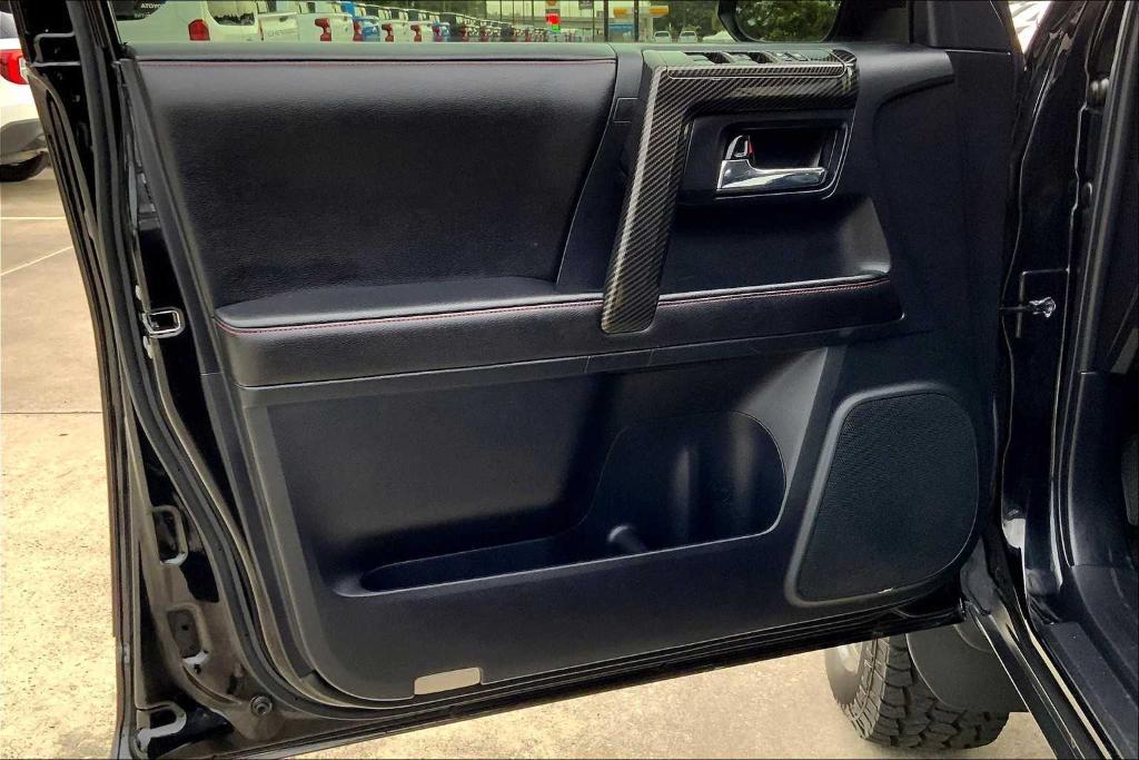 used 2015 Toyota 4Runner car, priced at $28,267