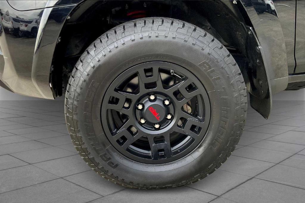 used 2015 Toyota 4Runner car, priced at $28,267