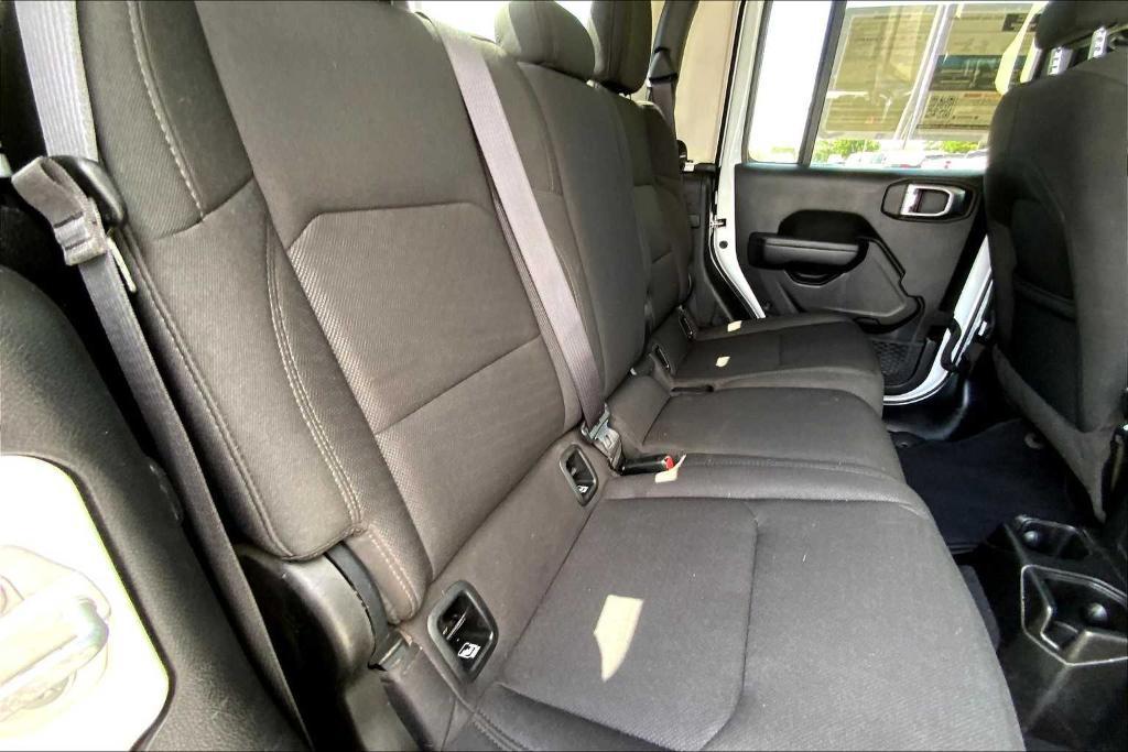 used 2023 Jeep Gladiator car, priced at $27,354