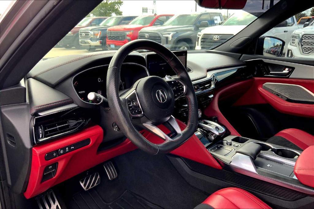 used 2024 Acura MDX car, priced at $45,277