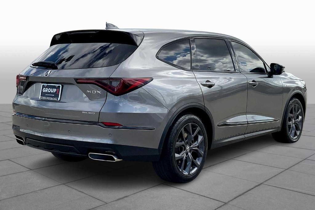 used 2024 Acura MDX car, priced at $45,277