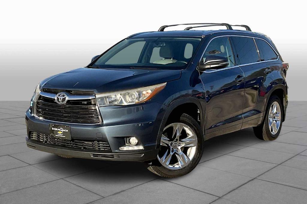 used 2014 Toyota Highlander car, priced at $17,806