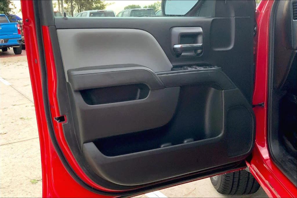 used 2018 Chevrolet Silverado 1500 car, priced at $27,996