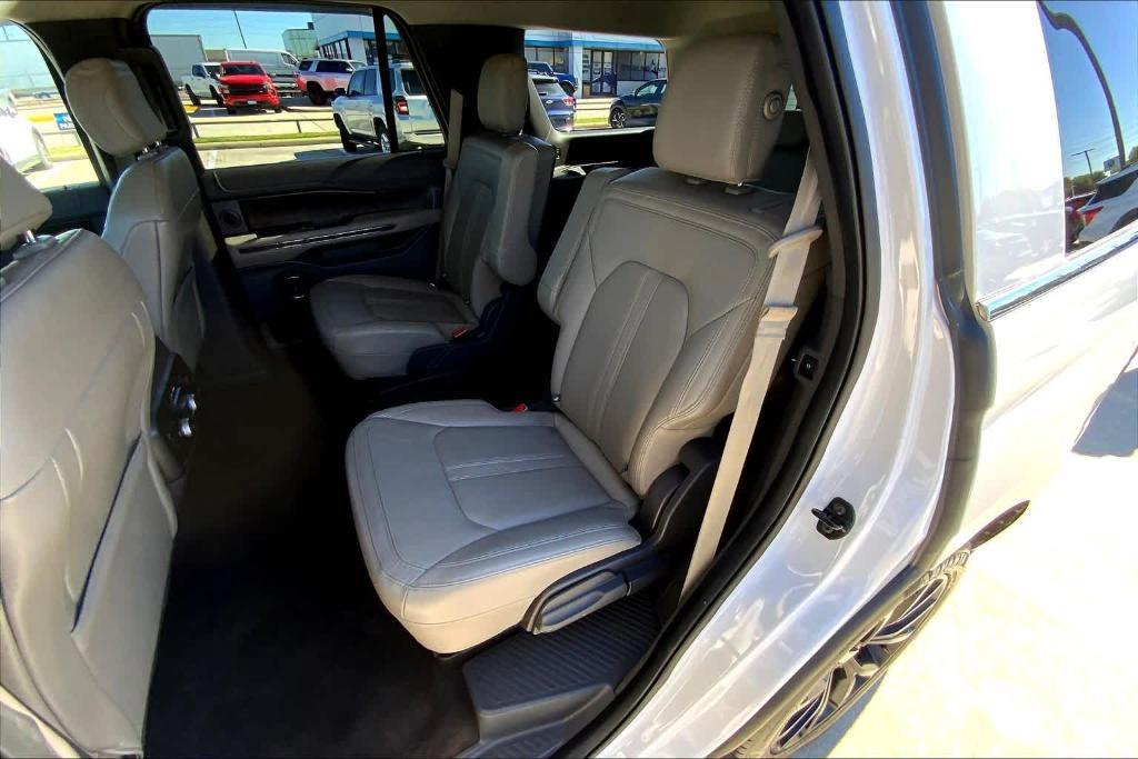 used 2019 Ford Expedition car, priced at $24,665