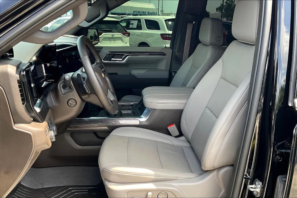 used 2024 Chevrolet Silverado 1500 car, priced at $52,555