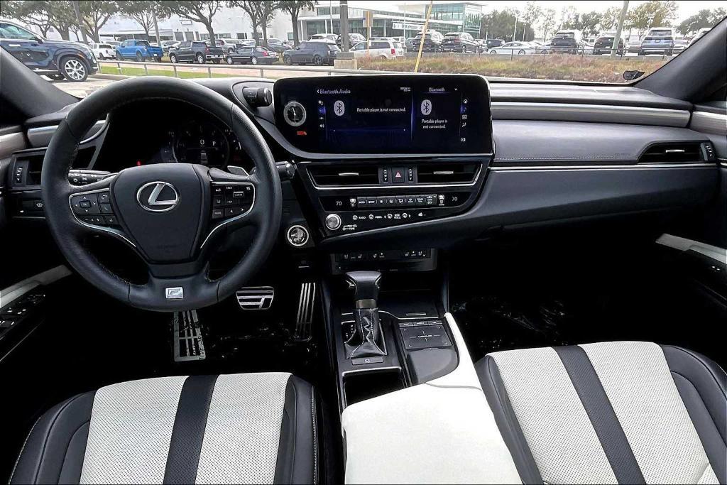 used 2022 Lexus ES 350 car, priced at $39,998