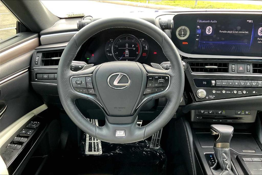 used 2022 Lexus ES 350 car, priced at $39,998