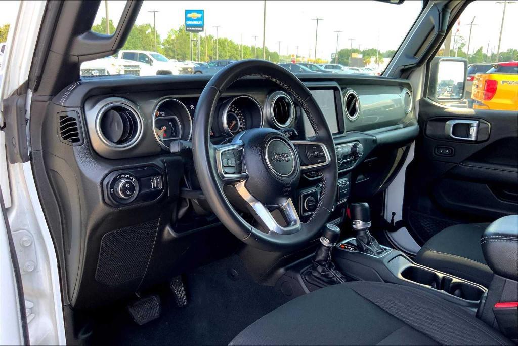 used 2023 Jeep Gladiator car, priced at $29,399