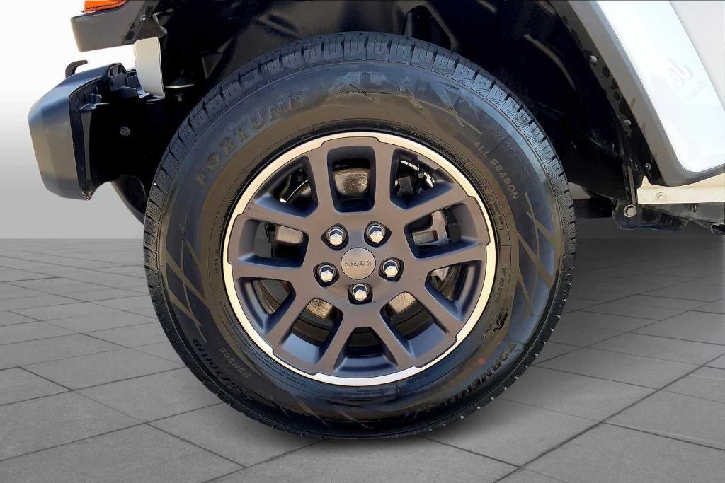 used 2023 Jeep Gladiator car, priced at $29,399