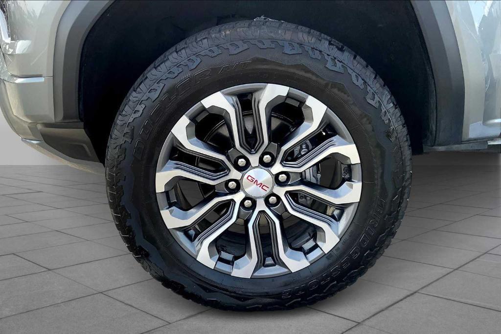 used 2023 GMC Canyon car, priced at $45,998