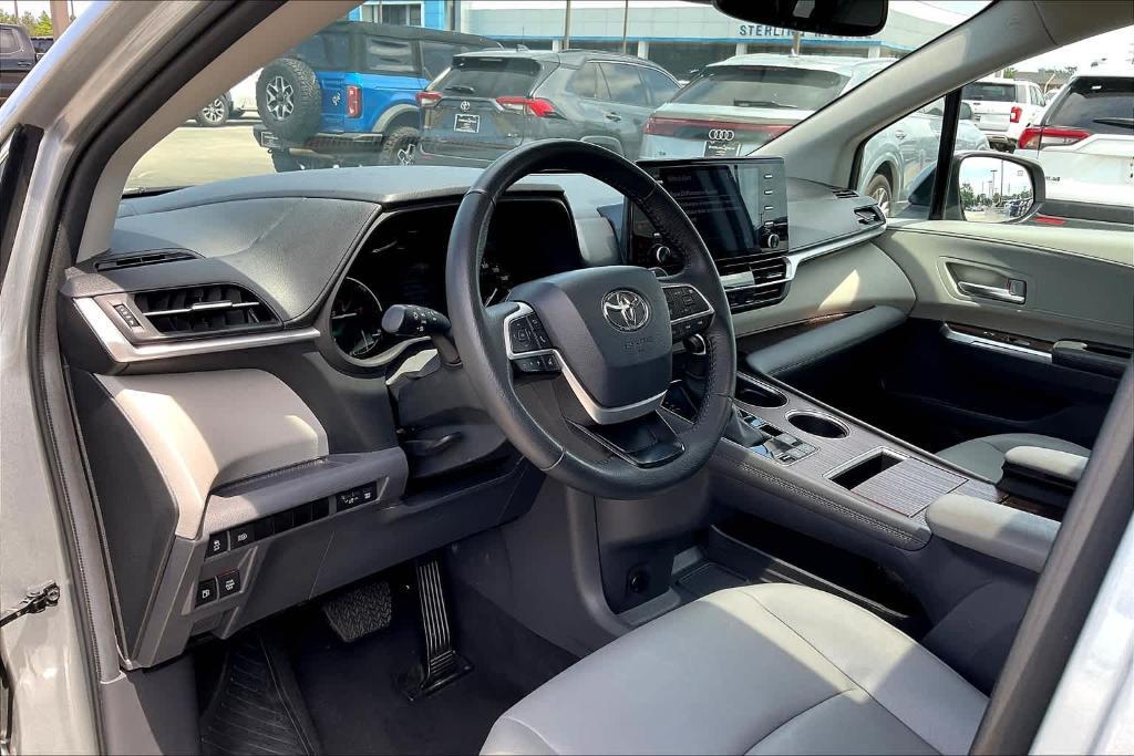 used 2024 Toyota Sienna car, priced at $42,559