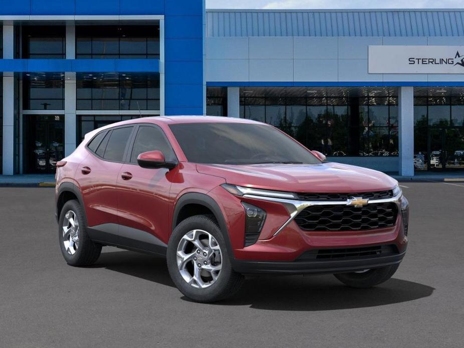 new 2025 Chevrolet Trax car, priced at $23,550