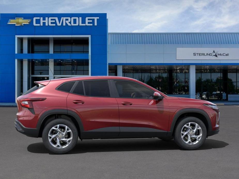 new 2025 Chevrolet Trax car, priced at $23,550