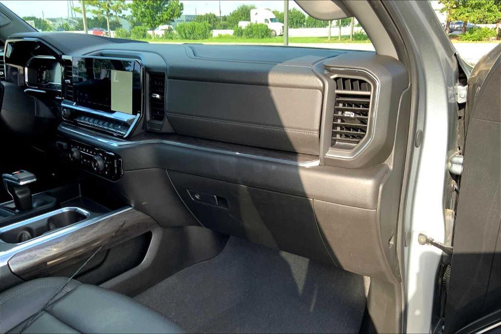 used 2024 Chevrolet Silverado 1500 car, priced at $46,998