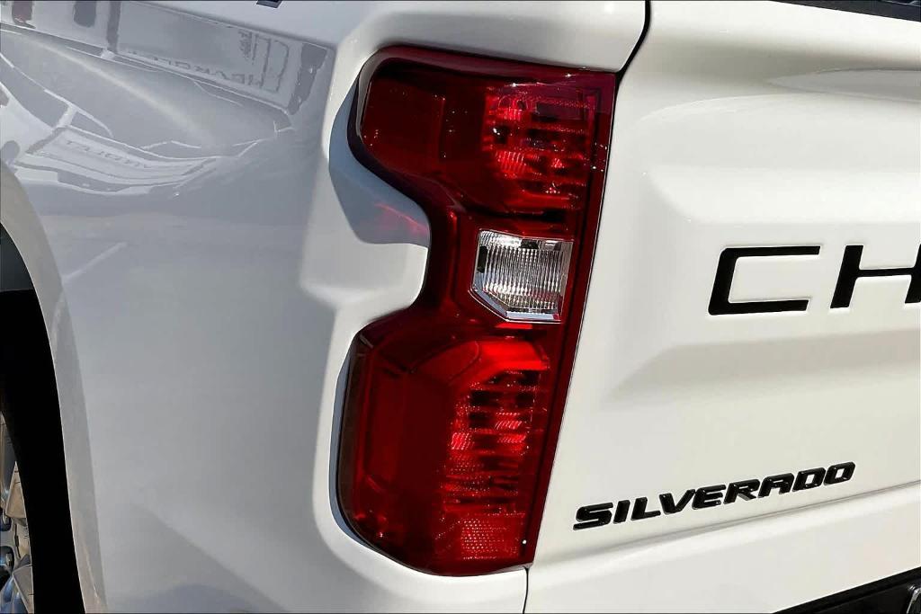 new 2024 Chevrolet Silverado 1500 car, priced at $50,265