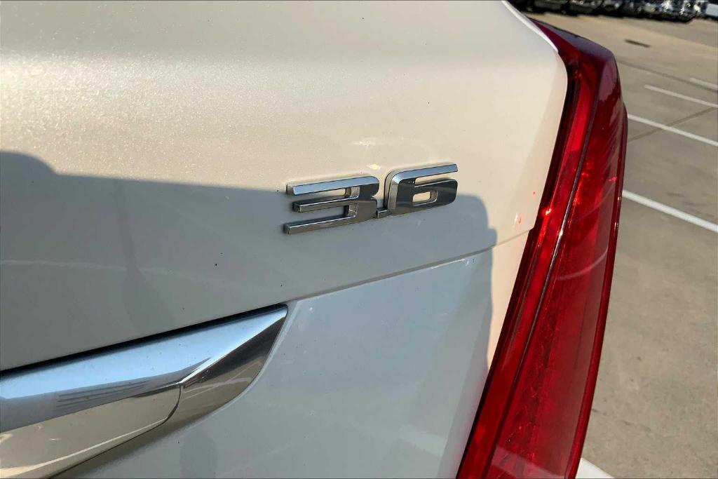 used 2017 Cadillac XT5 car, priced at $15,998
