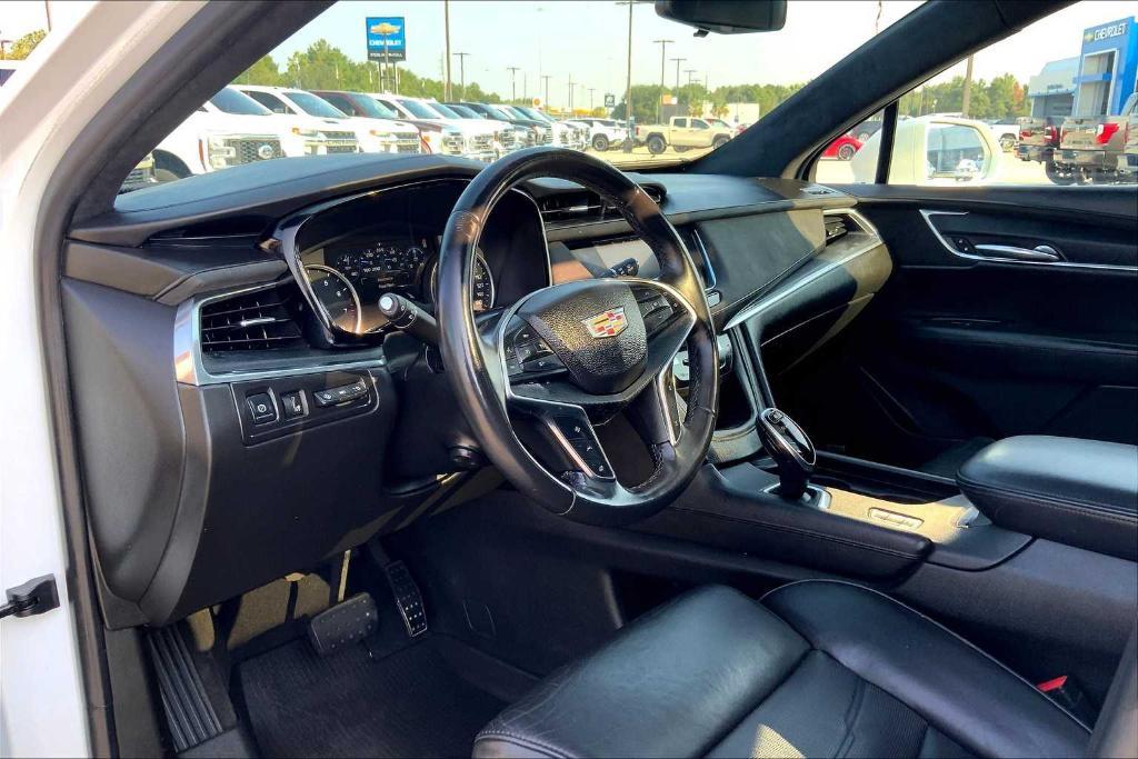 used 2017 Cadillac XT5 car, priced at $15,998